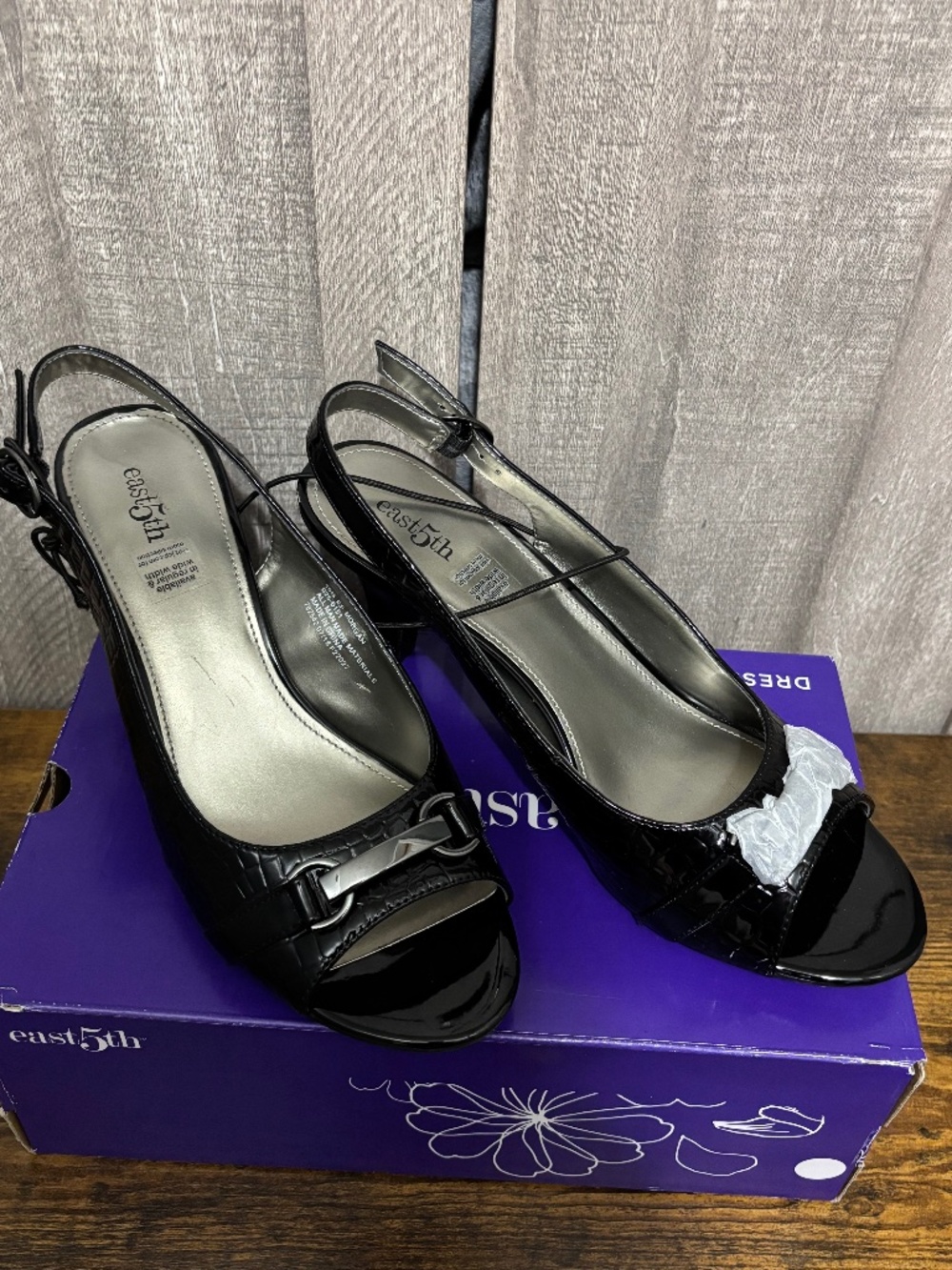 Women's Easy Street Patent Sling Back Pumps 10M